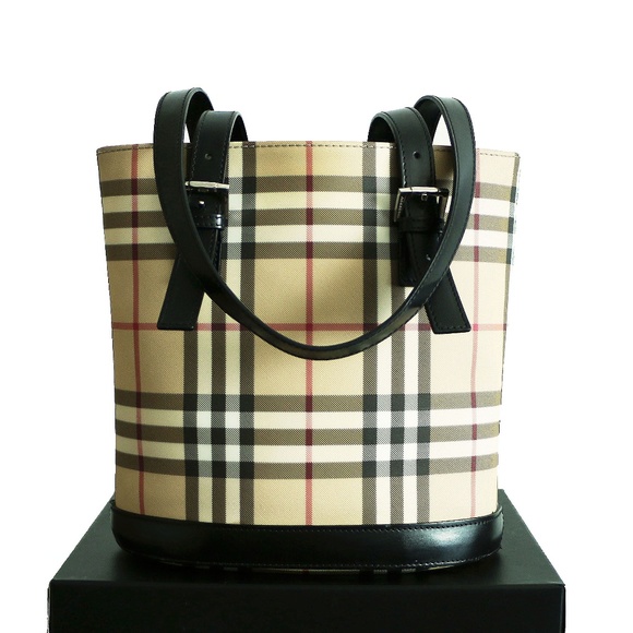 burberry nova check bucket bag